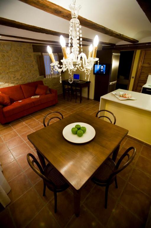 Apartamentos Dona Candida Valderrobres Zimmer foto